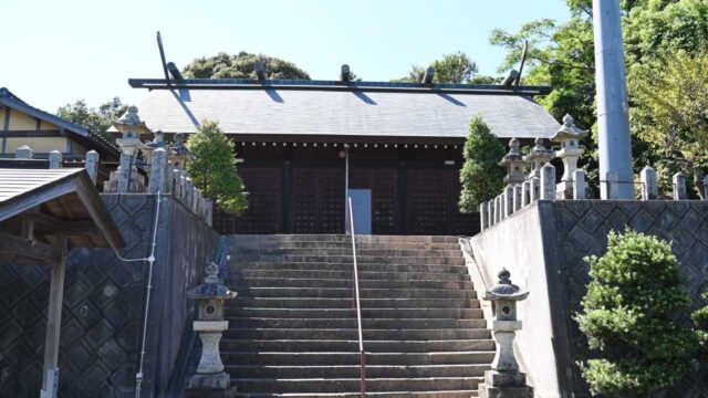 八景山護国神社
